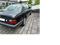 Gebraucht Mercedes 220 150 PS (110 kW) 1993 Schwarz Coupé