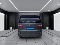 Gebraucht VW Multivan Life 218 PS (160 kW) 2022 Grau Van / Kleinbus