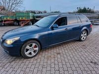 Gebraucht BMW 530 235 PS (172 kW) 2007 Blau Kombi