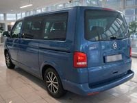 Gebraucht VW Multivan Comfortline 140 PS (102 kW) 2015 Olympiablau metallic Van / Kleinbus