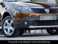 Gebraucht Dacia Sandero Stepway 84 PS (61 kW) 2012 Braun Kleinwagen