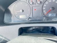 Gebraucht VW T5 131 PS (96 kW) 2006 Silber Van
