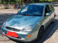Używany Ford Focus 100 KM (73 kW) 2001 Zielony Sedan/Limuzyna