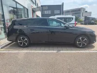 Gebraucht Opel Astra 130 PS (95 kW) 2025 Schwarz Kleinwagen