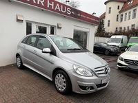 Gebraucht Mercedes B160 95 PS (69 kW) 2010 Silber Van / Kleinbus