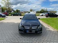 Gebraucht Mercedes C180 156 PS (114 kW) 2011 Schwarz Coupé