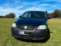 Second-hand VW Golf IV 75 CP (55 kW) 2006 Albastru Hatchback