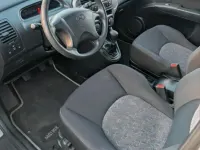 Gebraucht Hyundai Matrix 105 PS (77 kW) 2003 Silber Van / Kleinbus