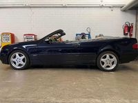 Gebraucht Mercedes CLK320 Elegance 218 PS (160 kW) 2001 Titanitblaumetallic Cabrio