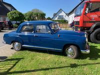 Gebraucht Mercedes 180 44 PS (32 kW) 1960 Blau Limousine