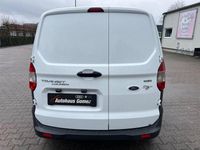 Gebraucht Ford Transit 101 PS (74 kW) 2017 Weiß Van / Kleinbus