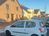 Gebraucht Renault Twingo Authentique 58 PS (42 kW) 2010 Weiß Kleinwagen