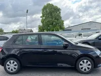 Gebraucht Skoda Fabia Active 60 PS (44 kW) 2015 Schwarz (schwarzmagic perleffekt) Kleinwagen