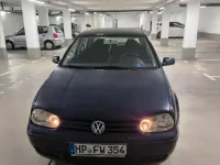 Gebraucht VW Golf IV 106 PS (77 kW) 2000 Schwarz Kleinwagen