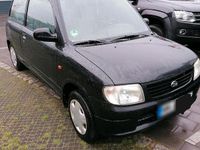 Gebraucht Daihatsu Cuore 56 PS (41 kW) 2002 Schwarz Kleinwagen
