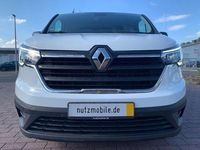 Gebraucht Renault Trafic Komfort 131 PS (96 kW) 2022 Weiß Van / Kleinbus