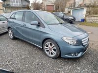 Gebraucht Mercedes B220 170 PS (125 kW) 2014 Van / Kleinbus