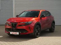 Neu Alfa Romeo Junior Edizione Speciale 145 PS (106 kW) 2026 Rot SUV