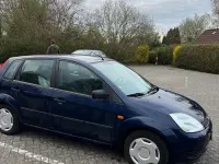 Gebraucht Ford Fiesta 69 PS (50 kW) 2005 Blau Kleinwagen