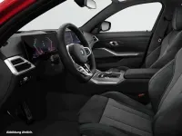 Gebraucht BMW 330e Comfort Edition 292 PS (214 kW) 2025 Kombi