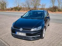 Gebraucht VW Golf VII Highline 150 PS (110 kW) 2019 Schwarz Kombi