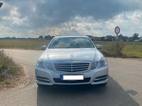 Gebraucht Mercedes E220 Avantgarde 170 PS (125 kW) 2011 Silber Limousine