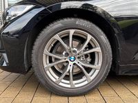 Gebraucht BMW 318 Advantage 156 PS (114 kW) 2022 Schwarz uni Kombi