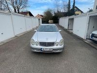 Gebraucht Mercedes E270 Avantgarde 177 PS (130 kW) 2003 Silber Limousine