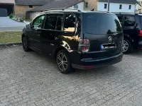 Gebraucht VW Touran 2009 Schwarz Van / Kleinbus