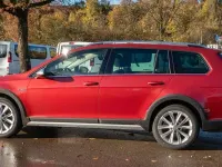 Gebraucht VW Golf Alltrack 184 PS (135 kW) 2016 Rot Kombi
