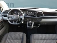 Gebraucht VW Caravelle 110 PS (80 kW) 2021 Weiß Van / Kleinbus