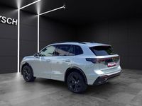 Gebraucht VW Tiguan Pro 272 PS (200 kW) 2025 Oyster silver metallic SUV