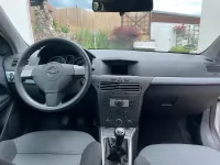Gebraucht Opel Astra GTC 105 PS (77 kW) 2005 Silber Limousine