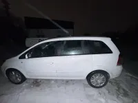 Gebraucht Opel Zafira 110 PS (80 kW) 2012 Weiß Van / Kleinbus