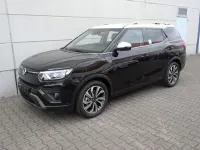 Gebraucht SsangYong Tivoli 163 PS (119 kW) 2021 Schwarz metallic SUV