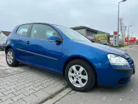 Gebraucht VW Golf V Trendline 75 PS (55 kW) 2004 Blau Kleinwagen