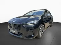 Gebraucht BMW 223 Active Tourer M Sport 218 PS (160 kW) 2025 Saphirschwarz (schwarz) Van / Kleinbus