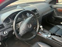 Gebraucht Mercedes C300 245 PS (180 kW) 2009 Rot Limousine