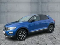 Usata VW T-Roc Style 150 CV (110 kW) 2018 Blu SUV