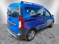 Gebraucht Dacia Dokker Stepway 131 PS (96 kW) 2020 Blau Van / Kleinbus