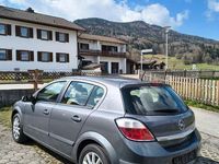 Gebraucht Opel Astra 125 PS (91 kW) 2005 Silber Limousine