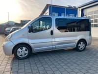 Gebraucht Renault Trafic 135 PS (99 kW) 2005 Silber Van / Kleinbus