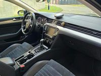 Gebraucht VW Passat Highline 239 PS (175 kW) 2015 Schwarz Kombi