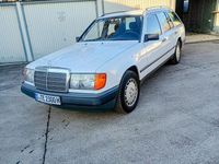 Gebraucht Mercedes E230 132 PS (97 kW) 1988 Weiß Limousine
