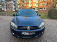 Gebraucht VW Golf VI Style 105 PS (77 kW) 2011 Blau Kleinwagen