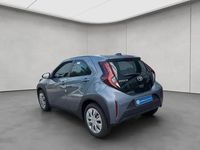Neu Toyota Aygo X Business Edition 72 PS (52 kW) 2025 Grau SUV