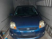 Gebraucht Ford Fiesta 55 PS (40 kW) 2008 Blau Kleinwagen
