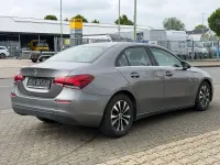 Gebraucht Mercedes A180 136 PS (100 kW) 2023 Grau Limousine