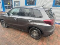 Gebraucht Suzuki Vitara Comfort 129 PS (94 kW) 2024 Grau SUV