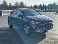 Gebraucht Mercedes GLA200 Progressive 163 PS (119 kW) 2026 Schwarz SUV